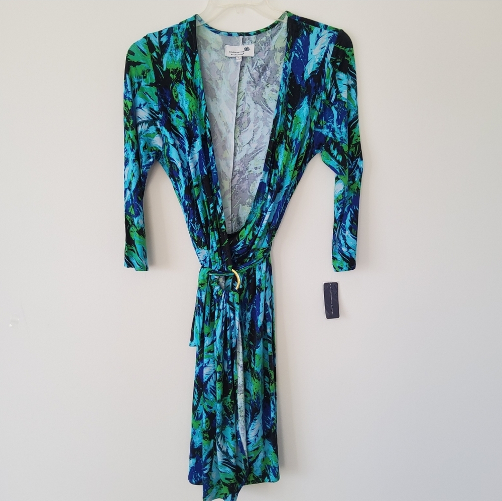 Completely Me by Liz Lange Tropical Wrap